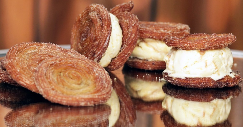 This Is How You Can Make Your Own Churro Ice Cream Sandwiches